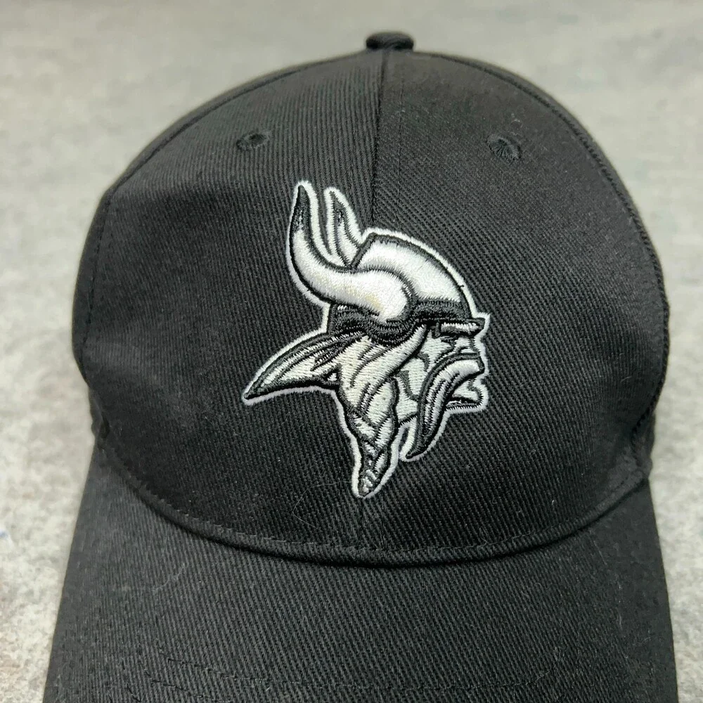 Minnesota Vikings Men Hat Strap‎ Back Black White Logo Football NFL Sports Cap